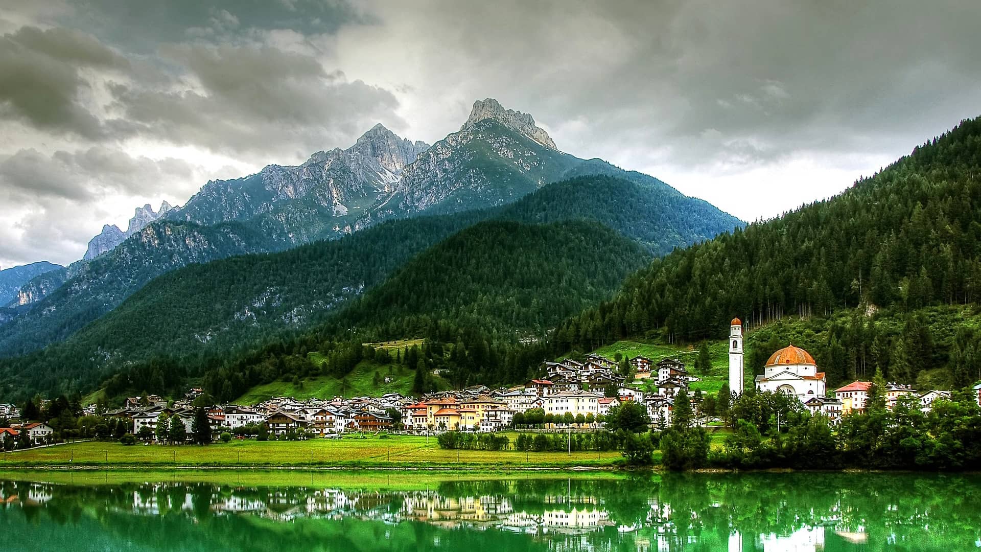 auronzo di cadore dolomites  