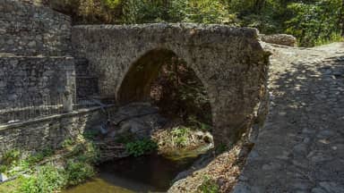 bridge stone river architecture  