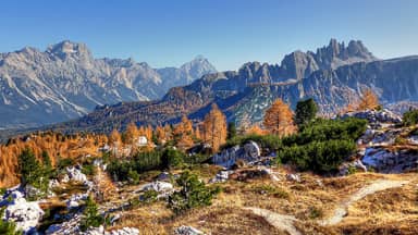 sorapis croda da lago dolomites  